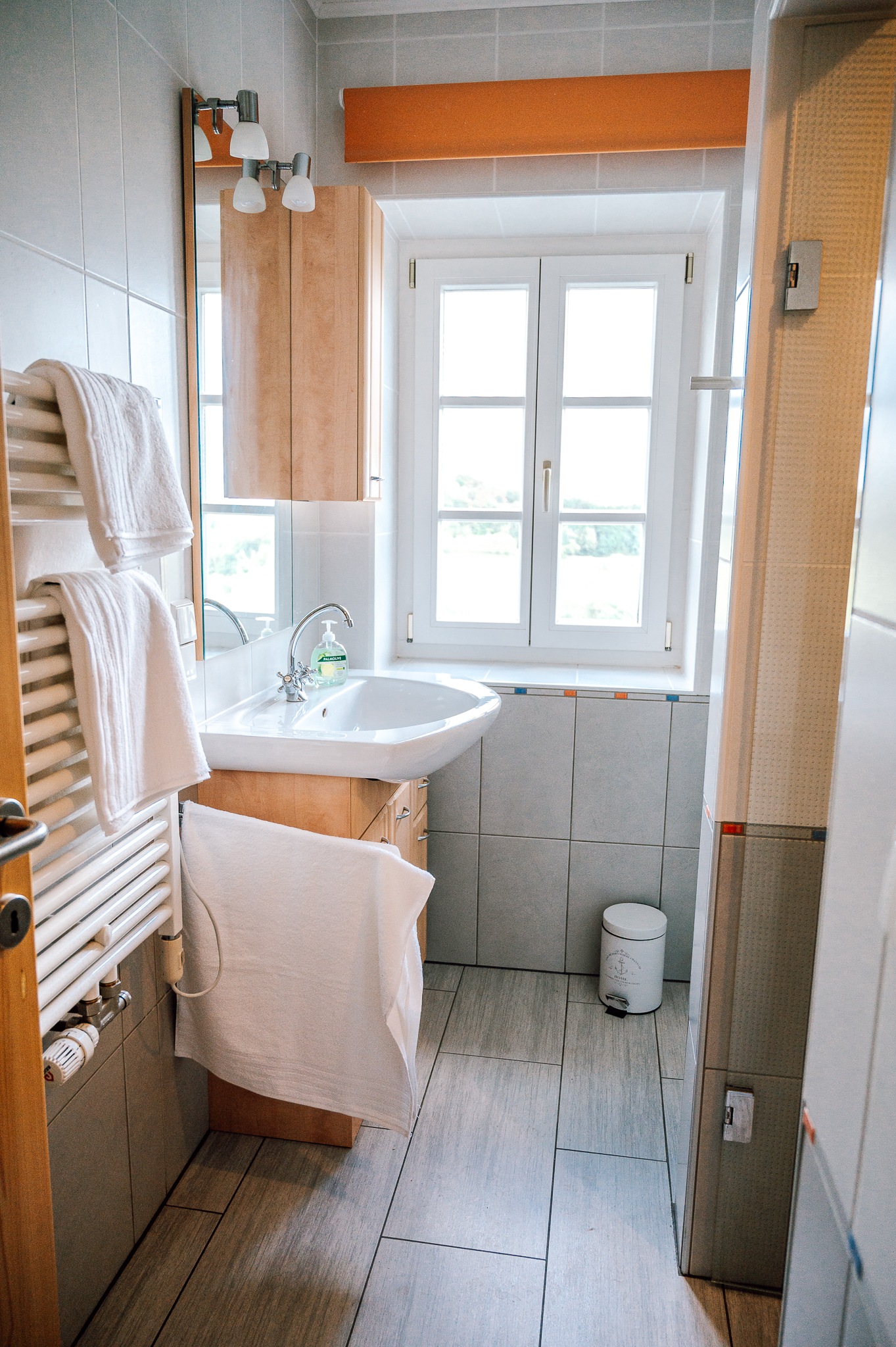 Ferienwohnung dasSonnenblick – Schlafzimmer mit Boxspringbett