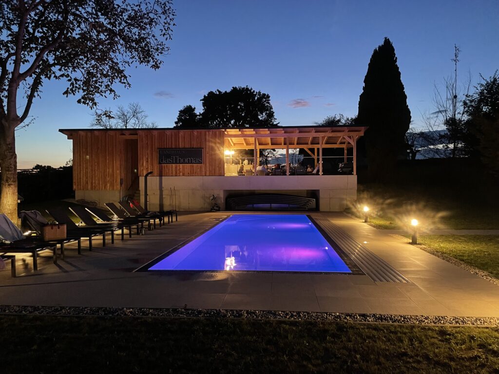 Beheizter Pool